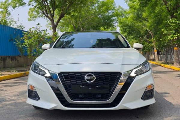 Nissan Teana 2020, 107600 км, за 13154 USD