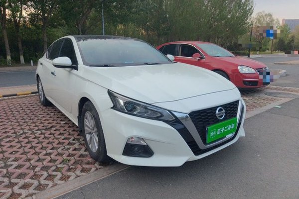Nissan Teana 2020, 129300 км, за 9342 USD