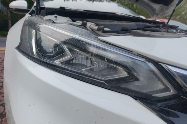 Nissan Teana 2020, 129300 км, за 9342 USD - фото 7