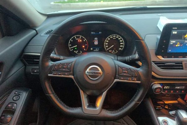 Nissan Teana 2020, 129300 км, за 9342 USD - фото 10
