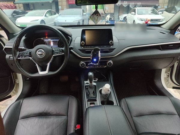 Nissan Teana 2020, 92700 км, за 10762 USD - фото 10