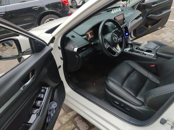 Nissan Teana 2020, 92700 км, за 10762 USD - фото 17