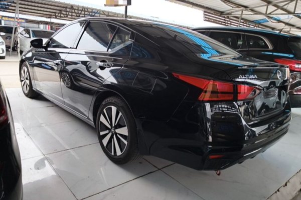 Nissan Teana 2021, 46500 км, за 13501 USD