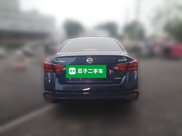 Nissan Teana 2021, 71700 км, за 12077 USD