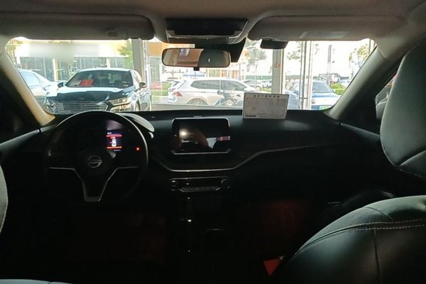Nissan Teana 2021, 57800 км, за 15078 USD - фото 12