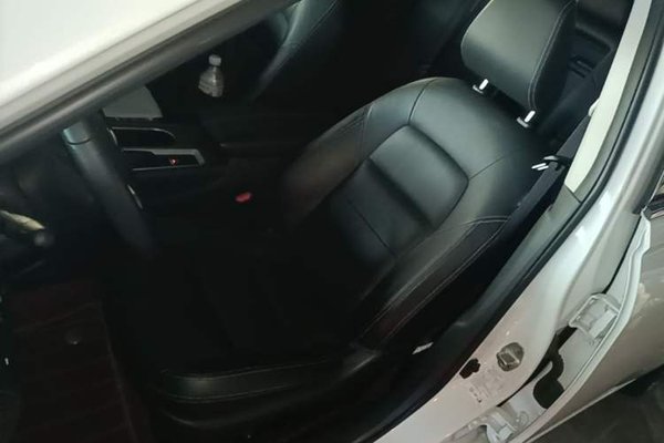 Nissan Teana 2021, 57800 км, за 15078 USD - фото 17