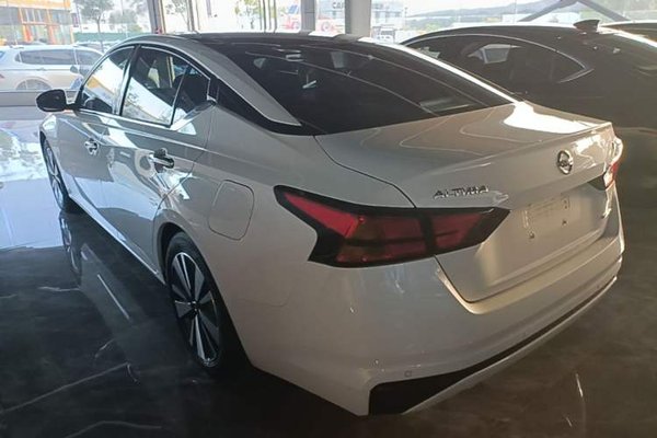 Nissan Teana 2021, 57800 км, за 15078 USD