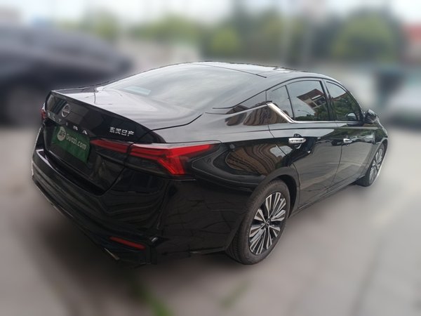 Nissan Teana 2022, 51600 км, за 15393 USD