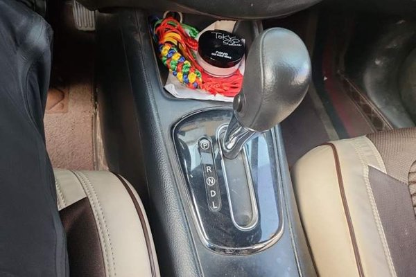 Nissan Tiida 2014, 135000 км, за 4291 USD - фото 16