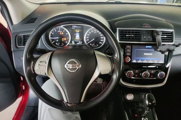 Nissan Tiida 2016, 108800 км, за 7016 USD - фото 12