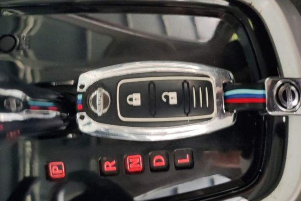 Nissan Tiida 2016, 108800 км, за 7016 USD - фото 23
