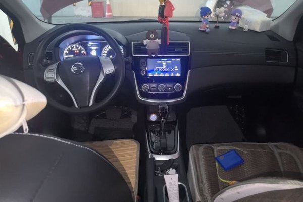 Nissan Tiida 2016, 20400 км, за 6815 USD - фото 9