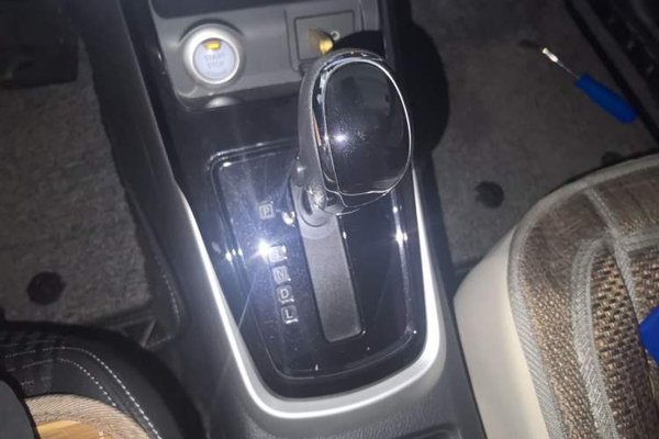 Nissan Tiida 2016, 20400 км, за 6815 USD - фото 14