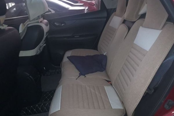 Nissan Tiida 2016, 20400 км, за 6815 USD - фото 17