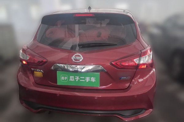 Nissan Tiida 2016, 20400 км, за 6815 USD