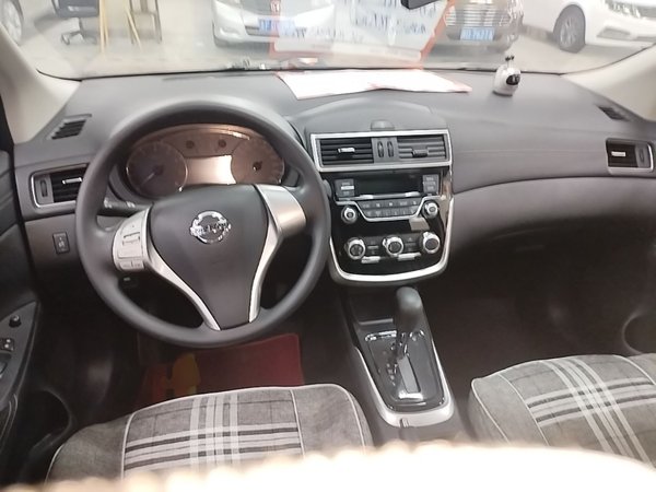 Nissan Tiida 2016, 81100 км, за 7128 USD - фото 13