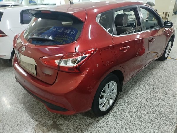Nissan Tiida 2016, 81100 км, за 7128 USD - фото 6
