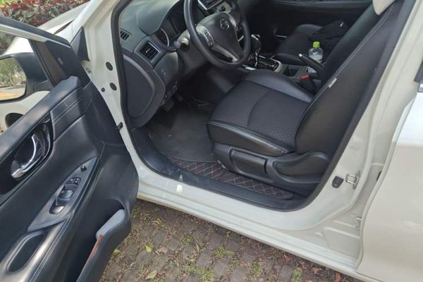 Nissan Tiida 2016, 98100 км, за 7017 USD - фото 6