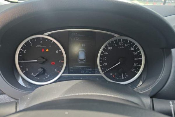 Nissan Tiida 2016, 98100 км, за 7017 USD - фото 1