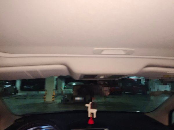 Nissan Tiida 2019, 23500 км, за 8110 USD - фото 19