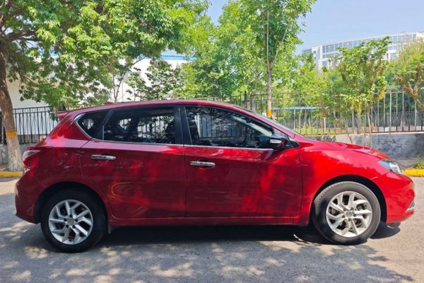 Nissan Tiida 2021, 33600 км, за 11680 USD - фото 10