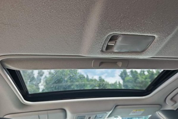 Nissan Tiida 2021, 40900 км, за 10685 USD - фото 21