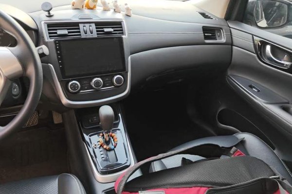Nissan Tiida 2021, 54200 км, за 9281 USD - фото 16