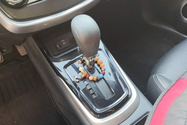 Nissan Tiida 2021, 54200 км, за 9281 USD - фото 17