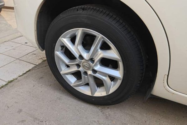 Nissan Tiida 2021, 54200 км, за 9281 USD - фото 10