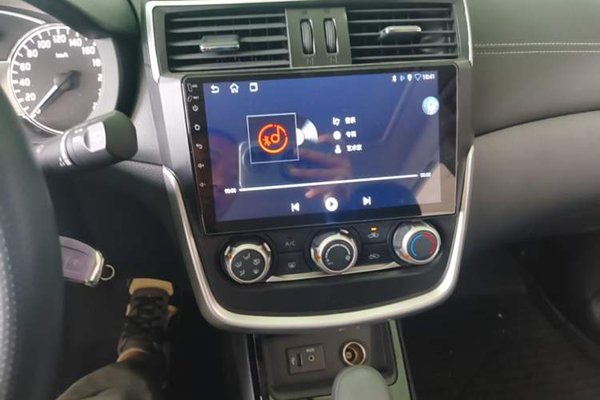 Nissan Tiida 2024, 15600 км, за 11210 USD - фото 15