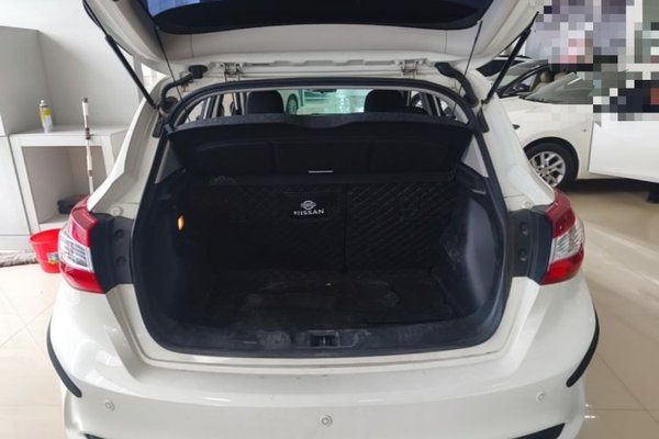 Nissan Tiida 2024, 15600 км, за 11210 USD - фото 22