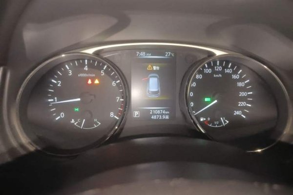 Nissan X-Trail 2014, 210900 км, за 6605 USD - фото 11