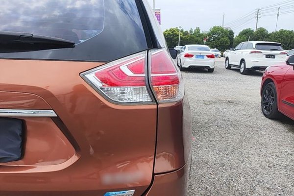 Nissan X-Trail 2014, 113400 км, за 8663 USD - фото 11