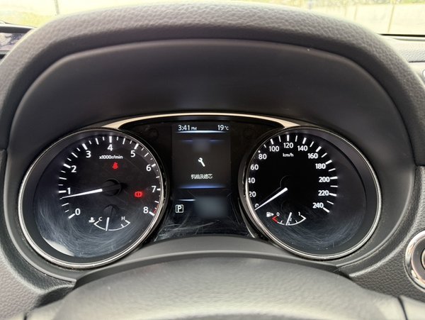 Nissan X-Trail 2014 2.0L CVT Comfort Edition 2WD, 2014 года