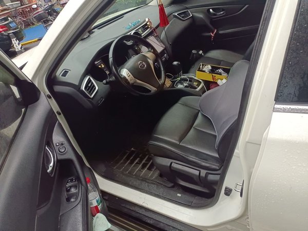 Nissan X-Trail 2014, 149600 км, за 7061 USD - фото 11