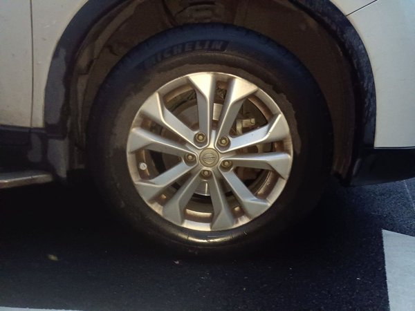 Nissan X-Trail 2014, 149600 км, за 7061 USD