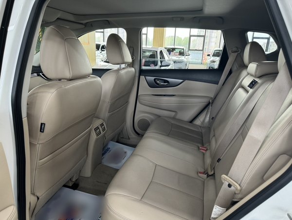 Nissan X-Trail 2014, 33600 км, за 11821 USD - фото 10