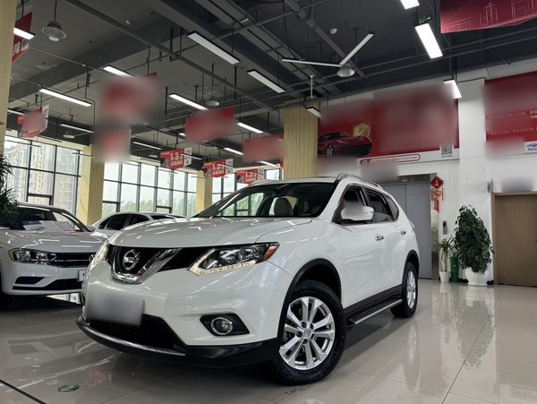 Nissan X-Trail · 2014 год