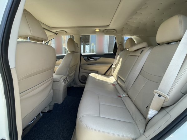 Nissan X-Trail 2014, 75100 км, за 8910 USD - фото 10