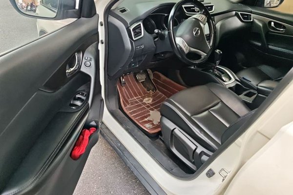Nissan X-Trail 2014, 99600 км, за 8757 USD - фото 19
