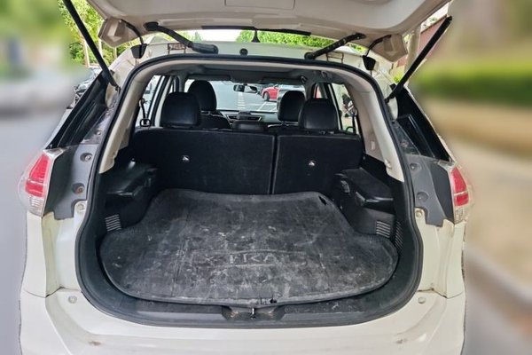 Nissan X-Trail 2014, 99600 км, за 8757 USD - фото 16