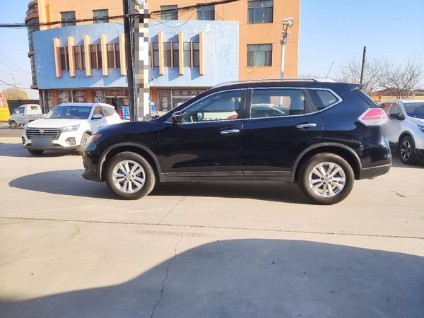 Nissan X-Trail 2014, 111500 км, за 8413 USD