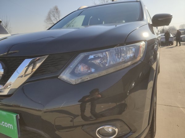 Nissan X-Trail 2014 2.5L CVT Luxury Edition 4WD, 2014 года