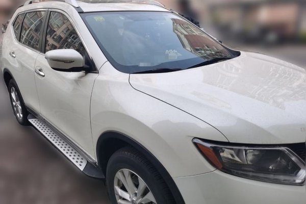 Nissan X-Trail 2014, 55500 км, за 10938 USD
