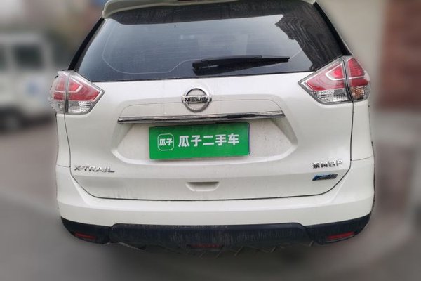 Nissan X-Trail 2014, 55500 км, за 10938 USD