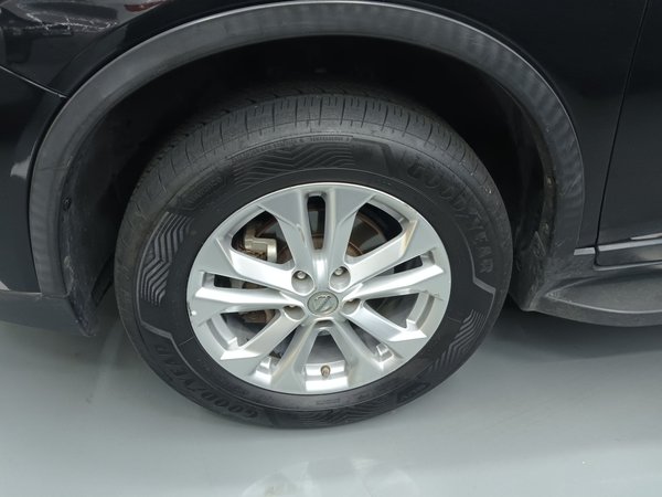 Nissan X-Trail 2015, 118800 км, за 9086 USD - фото 9