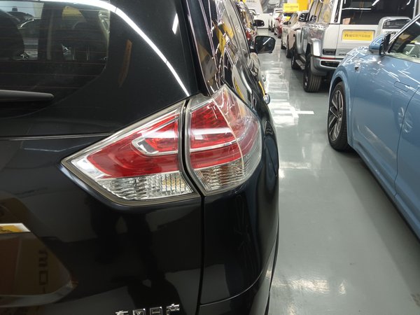 Nissan X-Trail 2015, 118800 км, за 9086 USD - фото 8