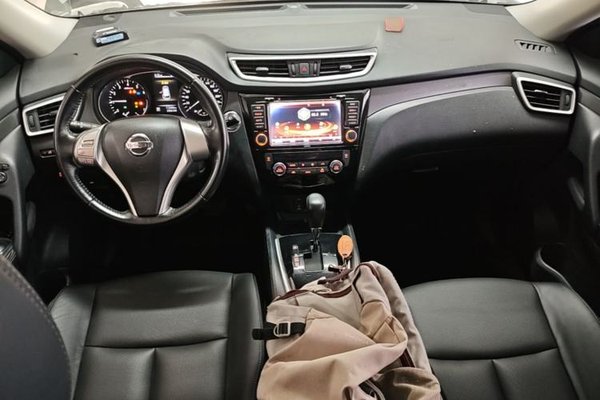 Nissan X-Trail 2015, 112400 км, за 7722 USD - фото 25