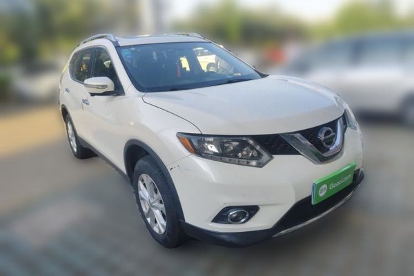 Nissan X-Trail 2015, 106600 км, за 7740 USD