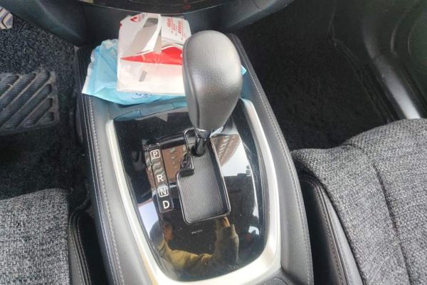 Nissan X-Trail 2015, 106600 км, за 7740 USD - фото 15